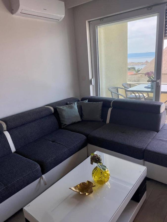 Modern Apartments With Garage Makarska Exterior foto